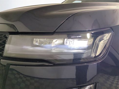 Used 2023 Cadillac Escalade Sport Platinum image 10