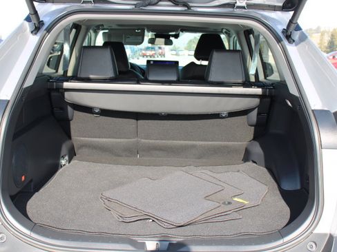 Used 2024 Toyota RAV4 XLE Premium image 15