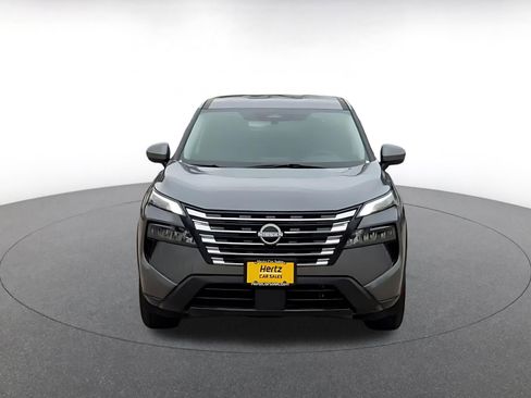 Used 2025 Nissan Rogue SV AWD/4WD image 4