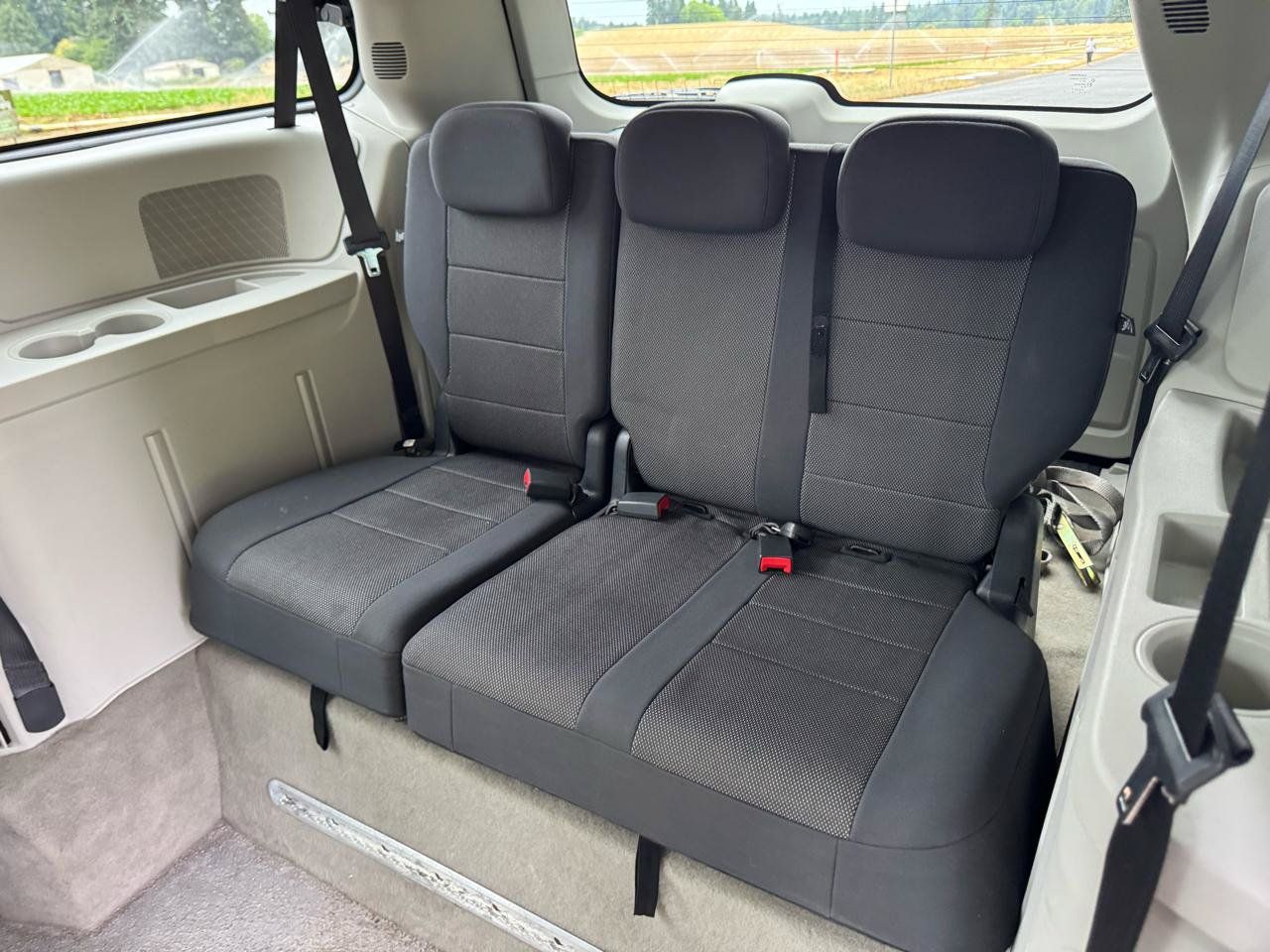 Used 2008 Dodge Grand Caravan SXT FWD image 14