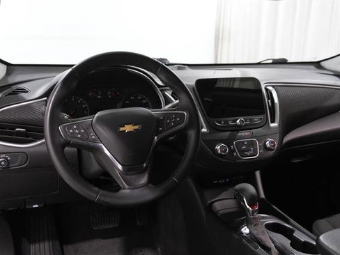 Used 2024 Chevrolet Malibu RS w/ LPO, Floor Liner Package image 6