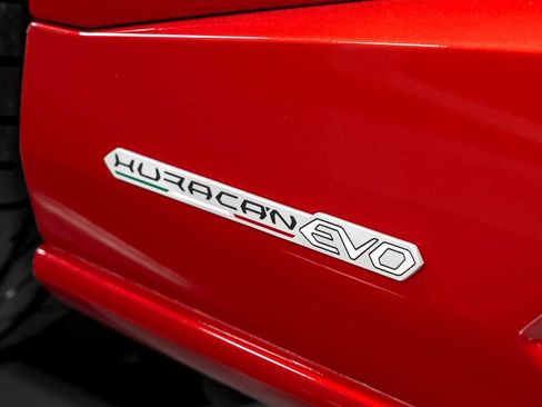 Used 2020 Lamborghini Huracan EVO AWD/4WD image 55