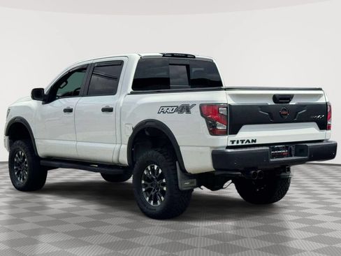 Used 2021 Nissan Titan PRO-4X w/ Pro-4x Convenience Package AWD/4WD image 5