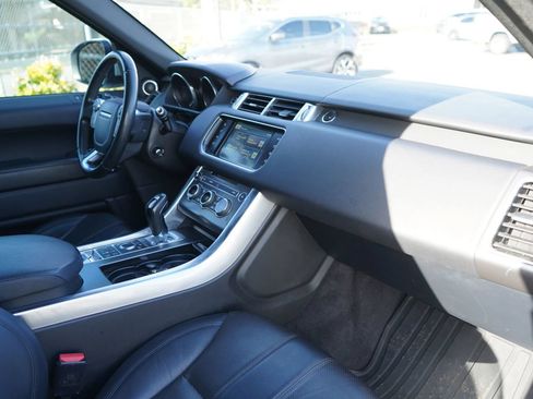 Used 2016 Land Rover Range Rover Sport SE AWD/4WD image 17