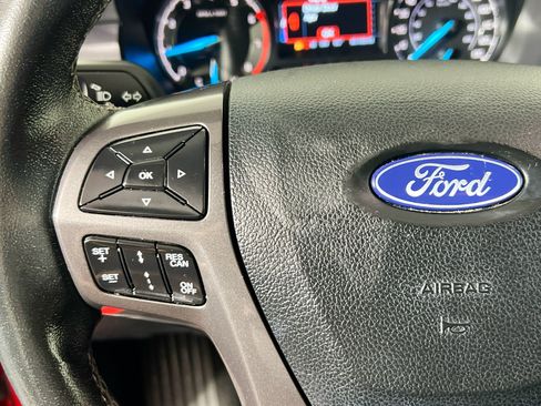Used 2023 Ford Ranger Lariat w/ Technology Package AWD/4WD image 18