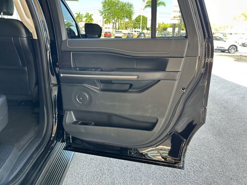 Used 2024 Ford Expedition Max XLT AWD/4WD image 34