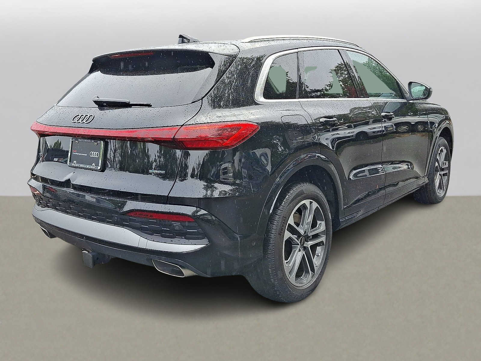 Certified 2025 Audi Q5 Premium w/ Convenience Package AWD/4WD image 31