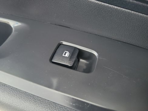 Used 2024 Hyundai Tucson SE FWD image 14