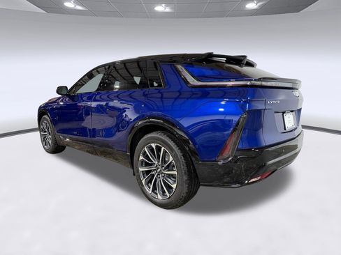 New 2026 Cadillac Lyriq Sport AWD/4WD image 3