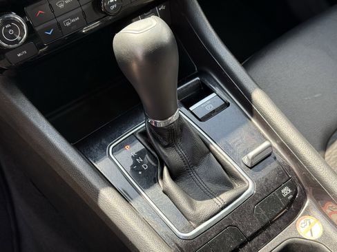 Used 2024 Jeep Compass Latitude image 23