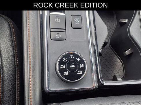Used 2024 Nissan Pathfinder Rock Creek AWD/4WD image 11
