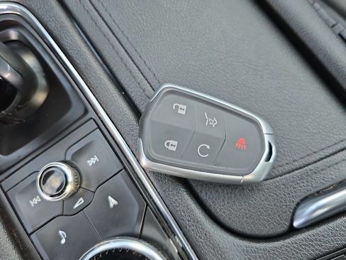 Used 2022 Cadillac XT5 Premium Luxury w/ Technology Package image 26