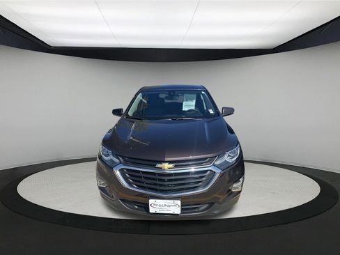 Used 2020 Chevrolet Equinox LT AWD/4WD image 2