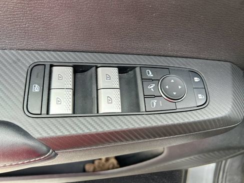 Used 2024 Mitsubishi Outlander SE FWD image 13