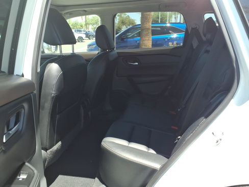Used 2022 Nissan Rogue SL AWD/4WD image 10