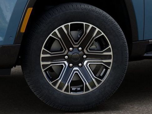 New 2026 Jeep Grand Wagoneer 4WD image 8