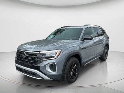 New 2026 Volkswagen Atlas Peak Edition