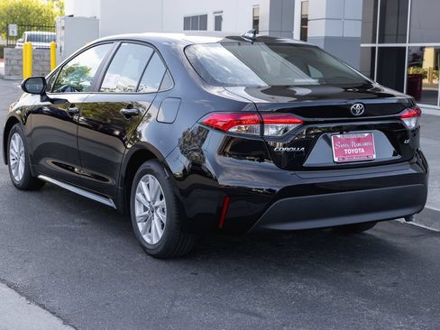 New 2026 Toyota Corolla LE FWD image 6