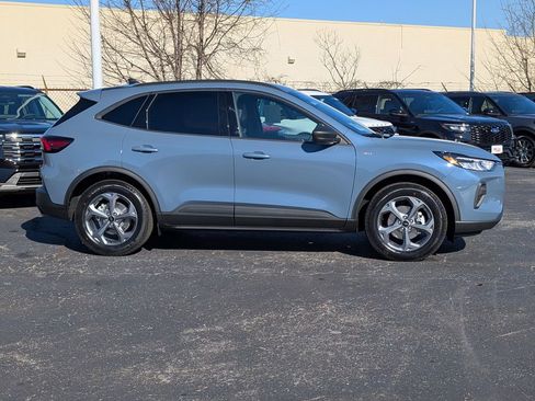 New 2026 Ford Escape ST-Line image 3