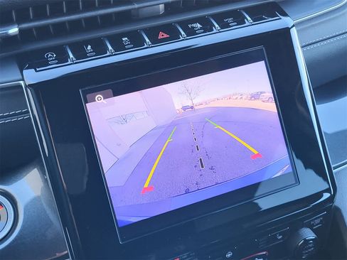 Used 2023 Jeep Grand Cherokee L Laredo image 17