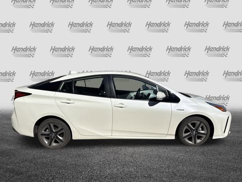 Used 2019 Toyota Prius XLE image 10