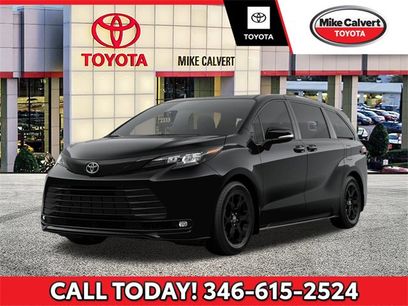 New 2026 Toyota Sienna XLE Woodland Edition