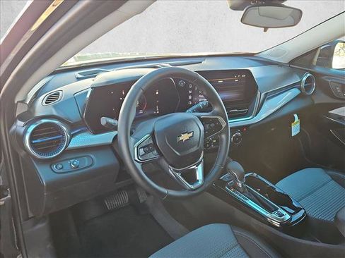 New 2026 Chevrolet Trax LT w/ LT Convenience Package image 3