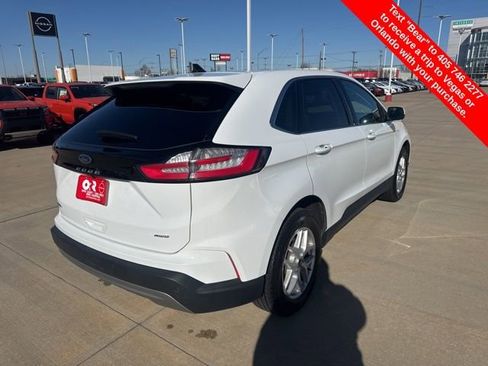 Used 2024 Ford Edge SEL image 5