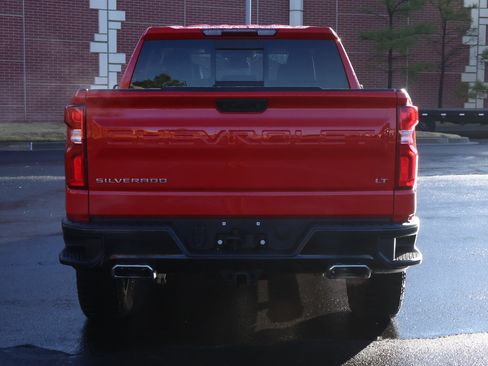 Used 2024 Chevrolet Silverado 1500 LT Trail Boss w/ Convenience Package II image 30