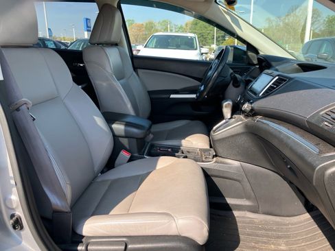 Used 2015 Honda CR-V Touring image 31