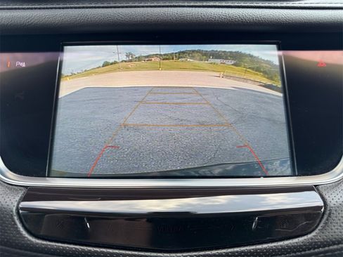 Used 2019 Cadillac XT5 Premium Luxury image 12