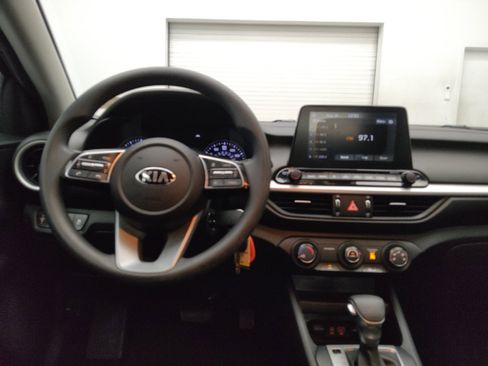 Used 2020 Kia Forte LXS FWD image 22