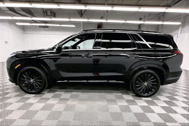 Used 2025 Hyundai Palisade Calligraphy AWD/4WD image 14