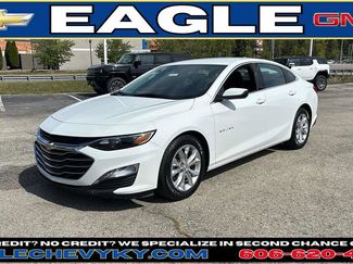 Used 2023 Chevrolet Malibu LT image 1