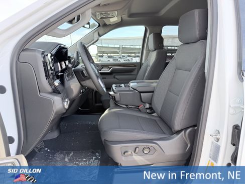 New 2026 GMC Sierra 3500 SLE image 15