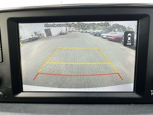 Used 2019 Hyundai Santa Fe Limited AWD/4WD image 23