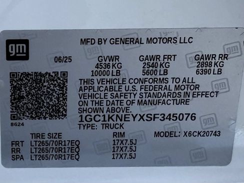 Used 2025 Chevrolet Silverado 2500 LT w/ Convenience Package AWD/4WD image 31