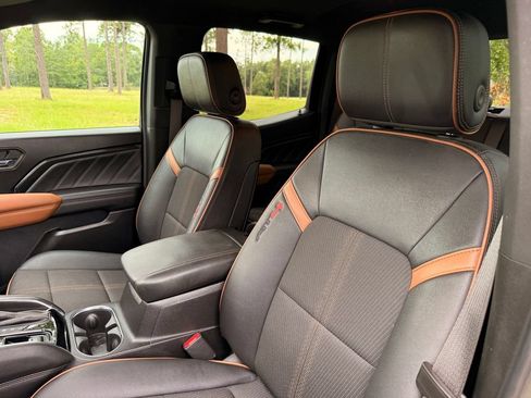 Used 2023 GMC Canyon AT4 w/ Canyon Safety Plus Package AWD/4WD image 13