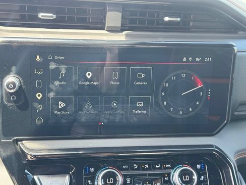 Used 2025 GMC Sierra 1500 AT4 AWD/4WD image 18