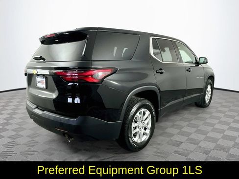 Used 2023 Chevrolet Traverse LS w/ Safety Package FWD image 10