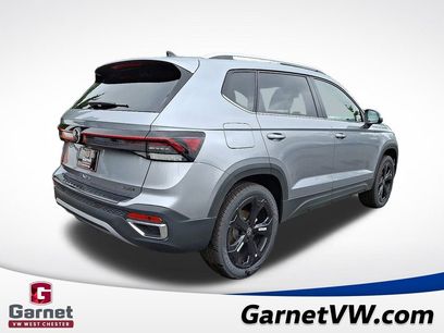 New 2025 Volkswagen Taos SEL