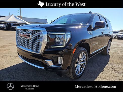 Used 2021 GMC Yukon Denali w/ Denali Premium Package image 1