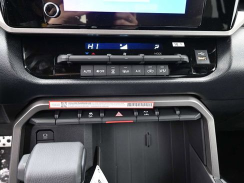 New 2026 Toyota Tundra SR5 image 9