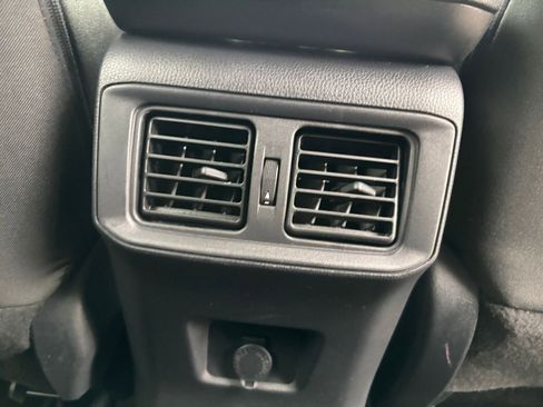 Used 2025 Toyota RAV4 LE image 23