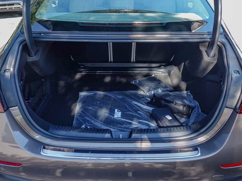 New 2026 Mercedes-Benz E 450 4MATIC Sedan image 25