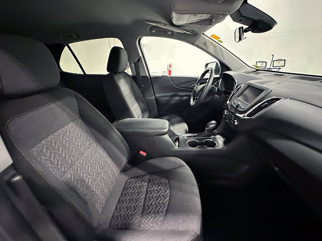 Used 2024 Chevrolet Equinox LT FWD image 26