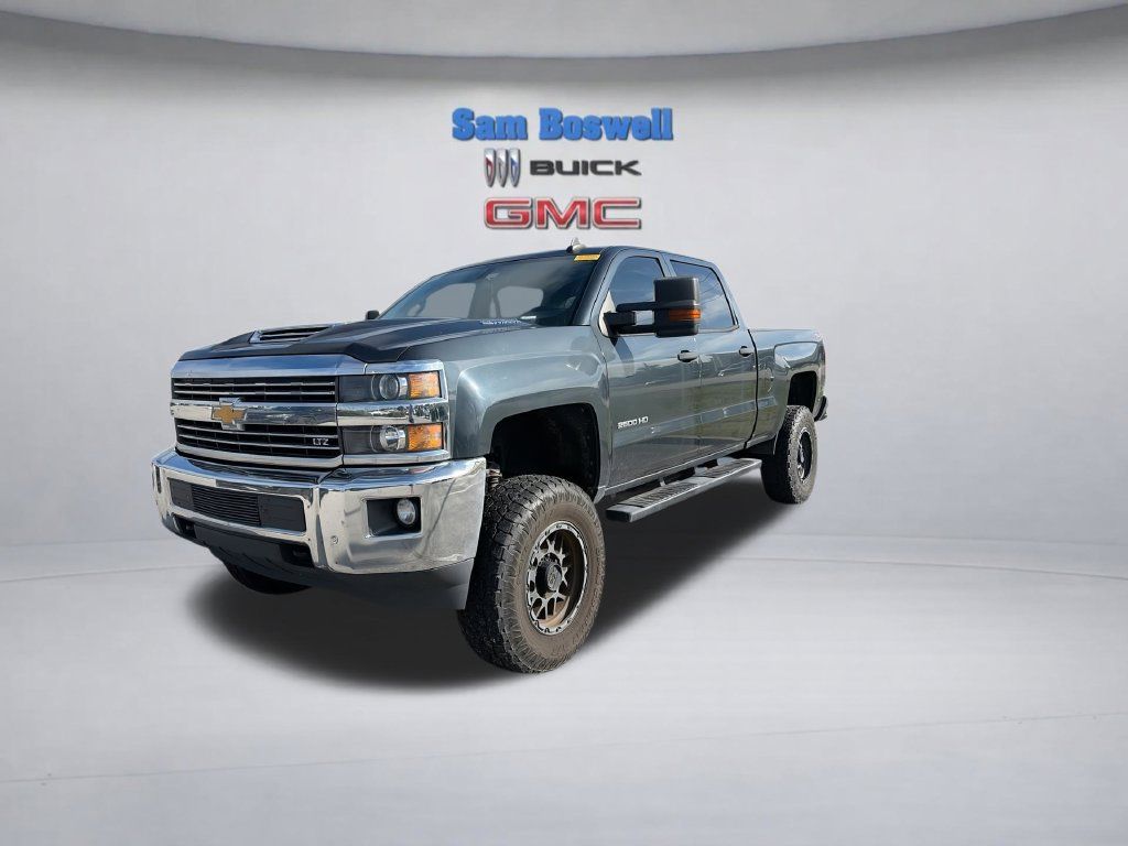 Used 2018 Chevrolet Silverado 2500 LTZ w/ Duramax Plus Package AWD/4WD image 6