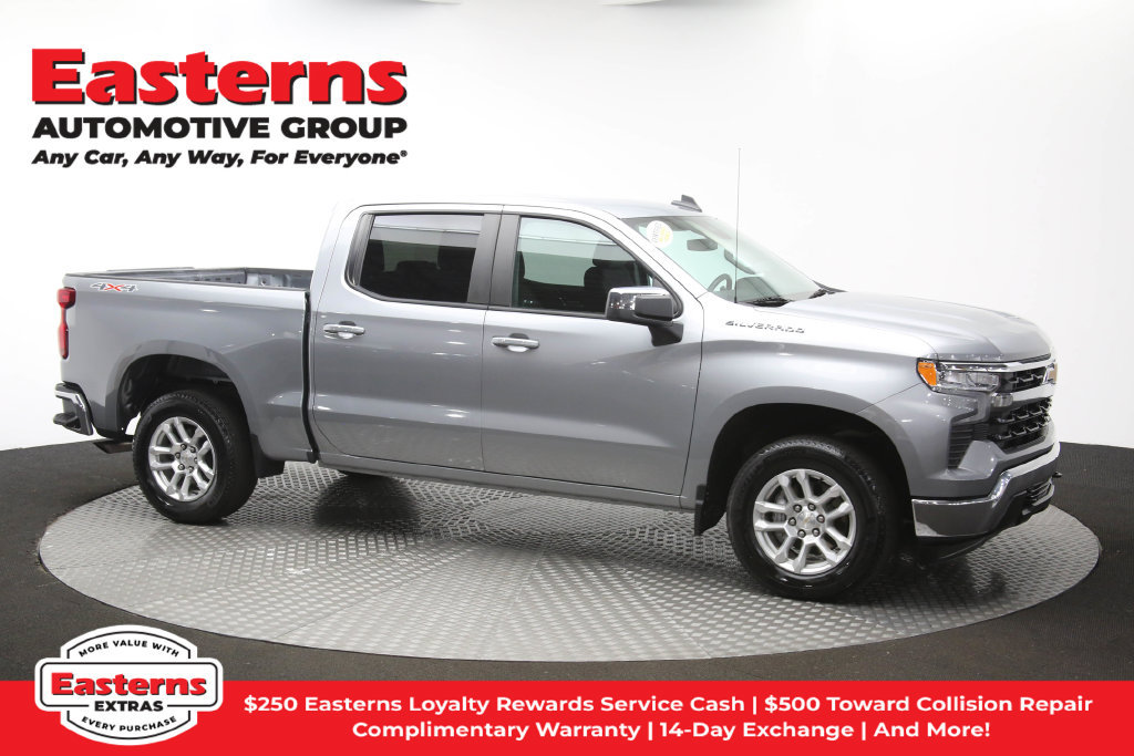 Used 2023 Chevrolet Silverado 1500 LT AWD/4WD image 50