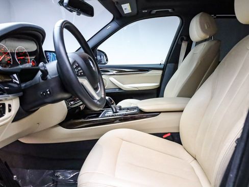 Used 2017 BMW X5 xDrive35d image 18
