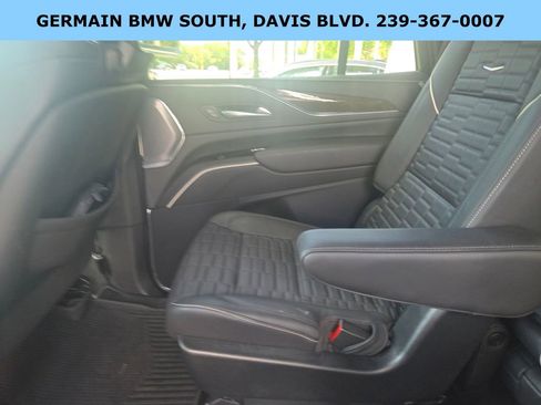 Used 2023 Cadillac Escalade Sport Platinum w/ LPO, ONYX Package image 38